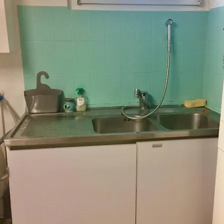 Et Sanitaires Prives Avec Abri Pour Velos